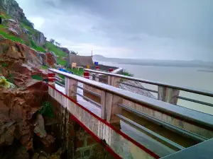 Saprar Dam