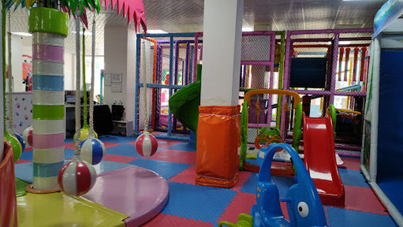 Zıpır Park Çocuk Eğlence Merkezi