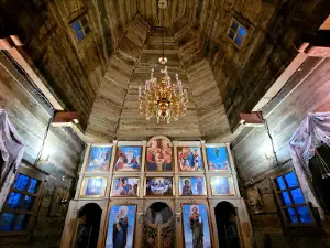 Casă Părintească