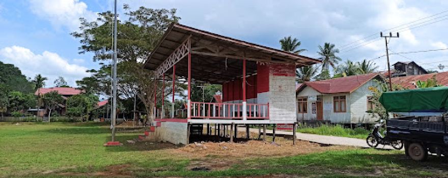 Lapangan Sepak Bola Lambing