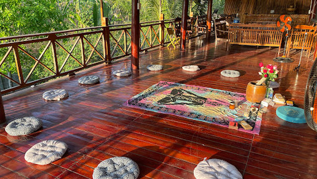 DharmAisha Yoga & Mediation