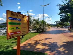 Calçadão Da Orla