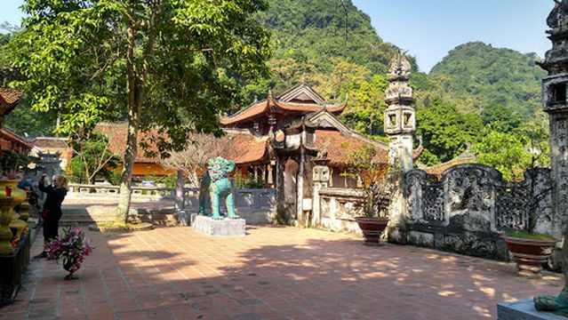 Thiên Trù Temple
