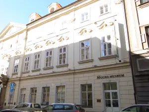 Mucha Museum