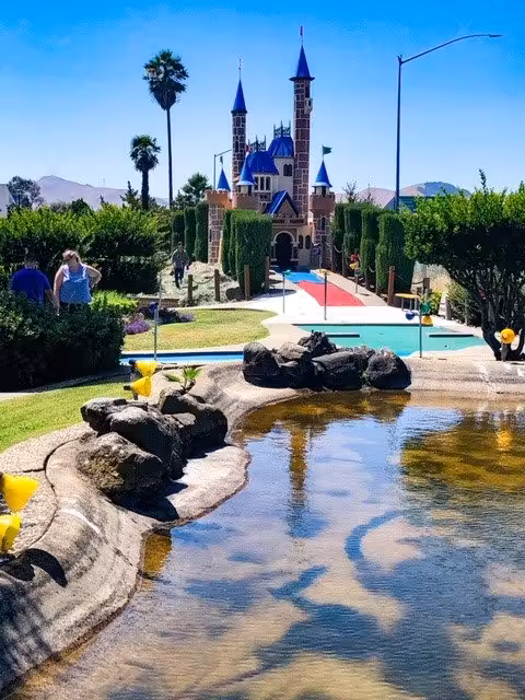 Flüge ${{cityDName}} Fairfield