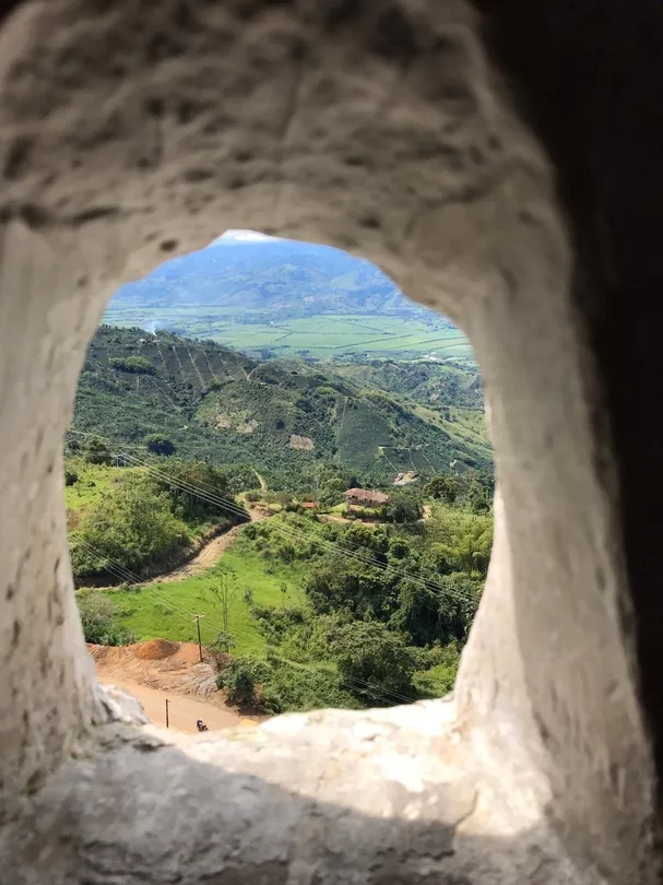 2_Cristo Rey monument