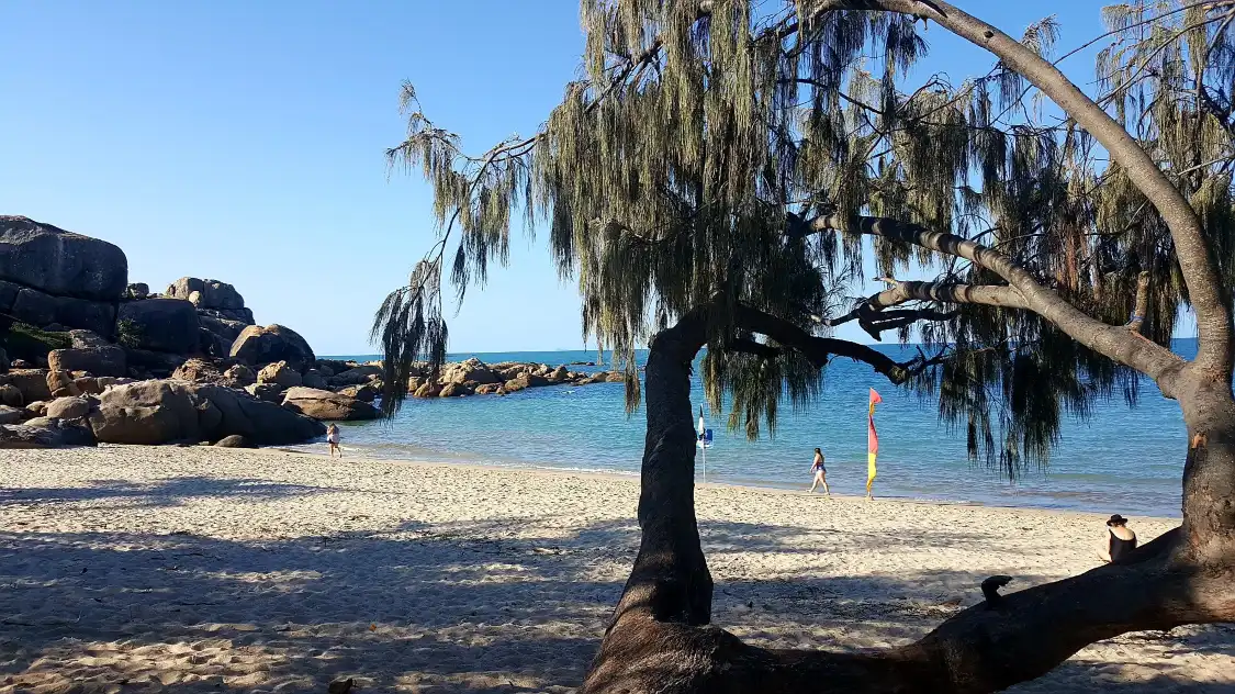 Hotels near Horseshoe Bay Resort