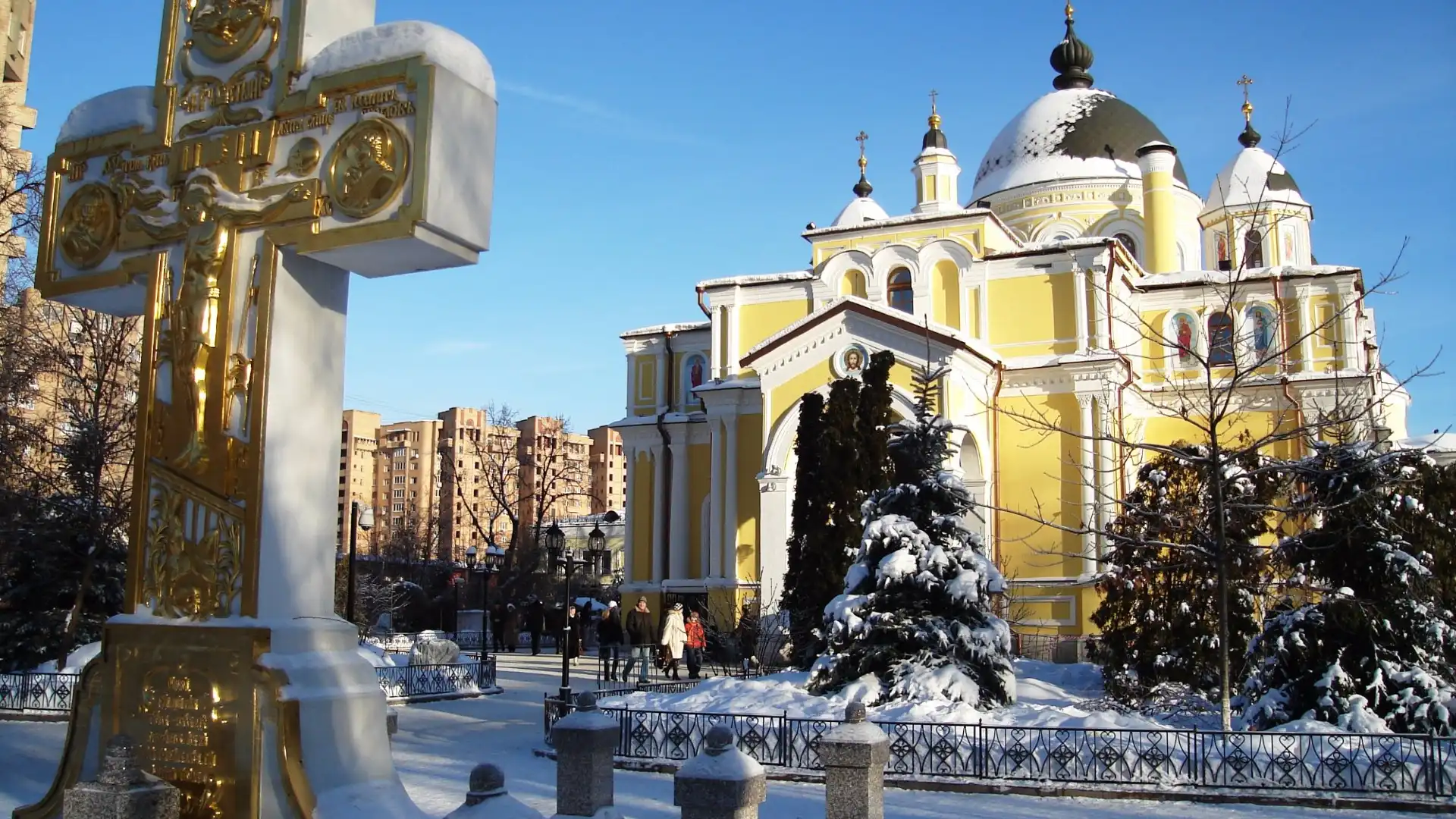 Hotels near Intercession Monastery
