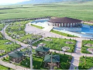 Yılmaz güney parkı