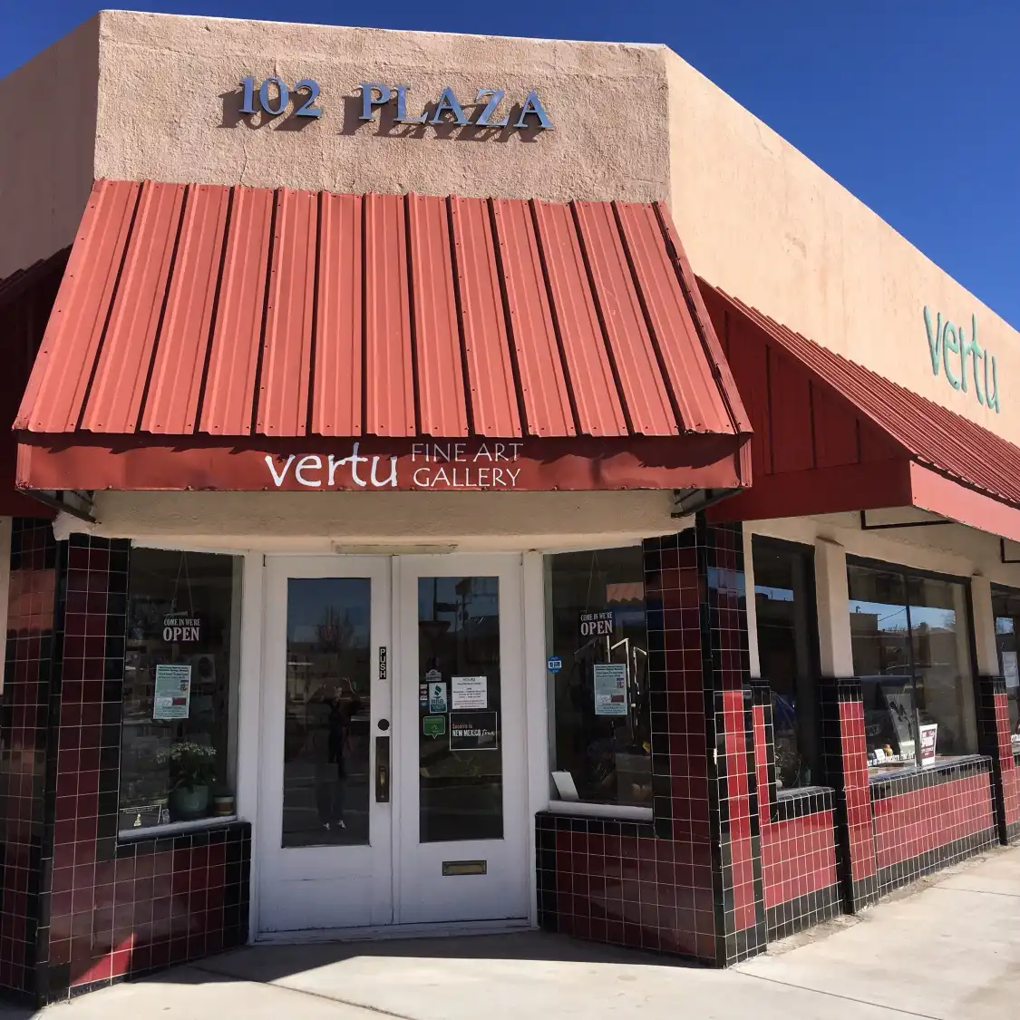 Hotels near Vertu Fine Art Gallery