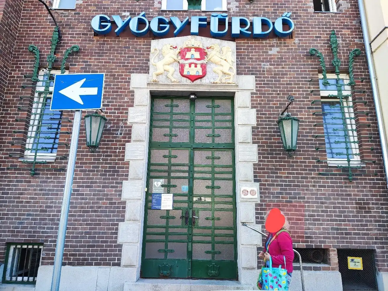 Hotels near Dandár Thermal Bath