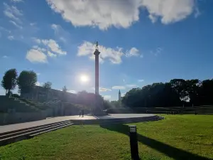 Piazza Sundial