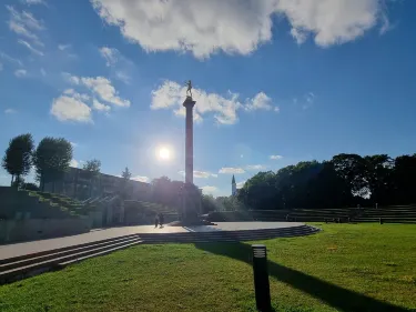 Sundial Square