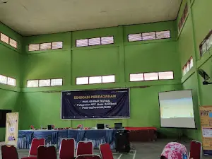 Gor Kantor Camat Pangkalan Lesung