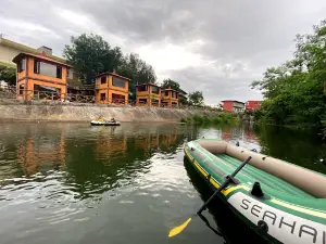 Satyadhara Yogalife Ashram Choral