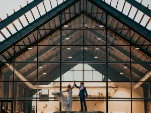 Blue Vista | Inspiring Lakefront Venue & Retreat