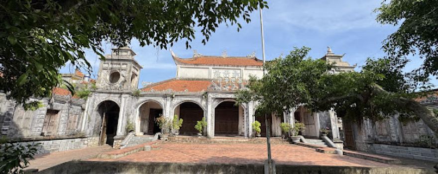 Dong Xam Temple