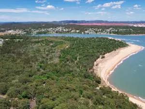 Tannum Sands Beach