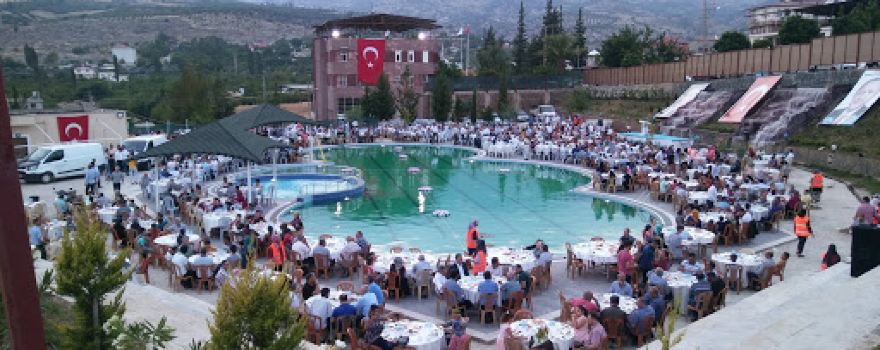 Kırıkhan Belediyesi Yüzme Havuzu