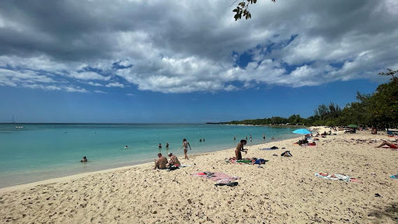Grande Plage de Port-Louis