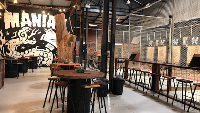MANIAX Axe Throwing - PERTH