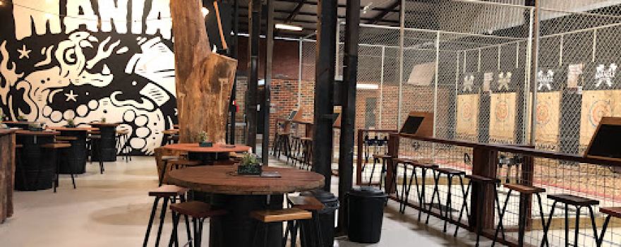 MANIAX Axe Throwing - PERTH