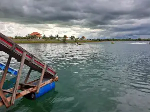 Tung Kula Lake