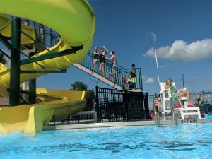 East Grand Forks Swimming Pool