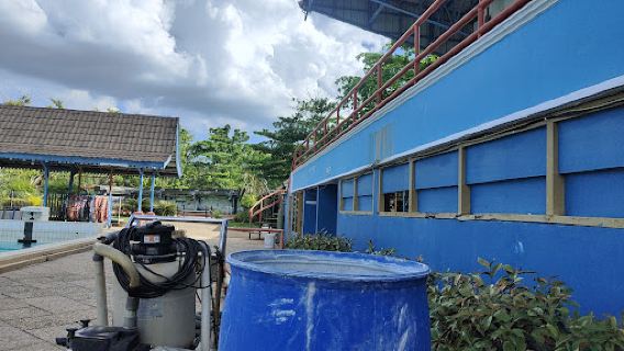 JC. Oevaang Oeray Swimming Pool