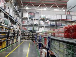 Makro
