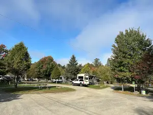 Camping De La Diable