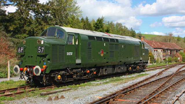 South Devon Railway - Staverton Station