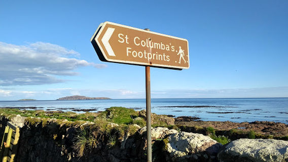 St Columba's Chapel, Footprints and Holy Well, Kintyre