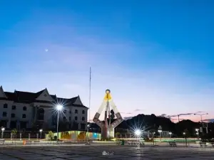 ແກ້ວຫຼັກເມືອງຊຳເໜືອ​ keo​ luk mueng​ Xamnaue