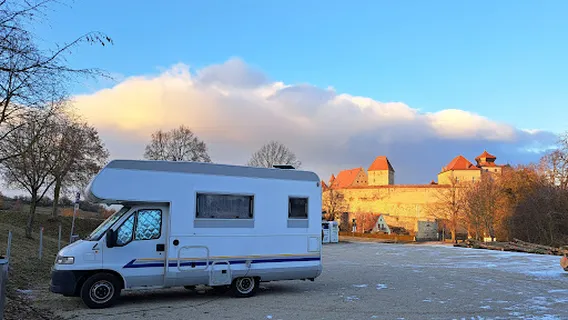 Wohnmobilstellplatz Schloss Harburg