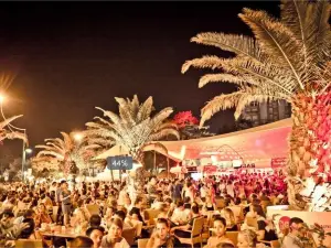 Tenda Bar