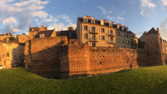 Entre Cours et Jardins - Cite Plantagenet
