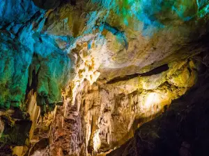 Mercer Caverns