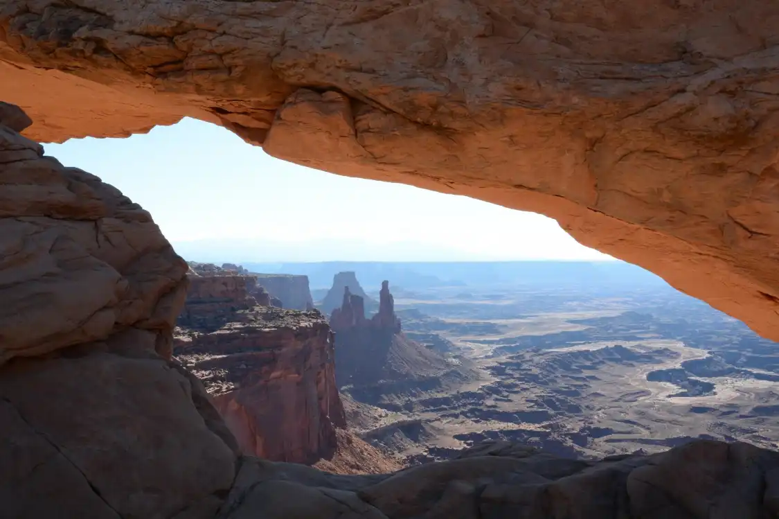 Hotels near Bret Edge Photography Gallery