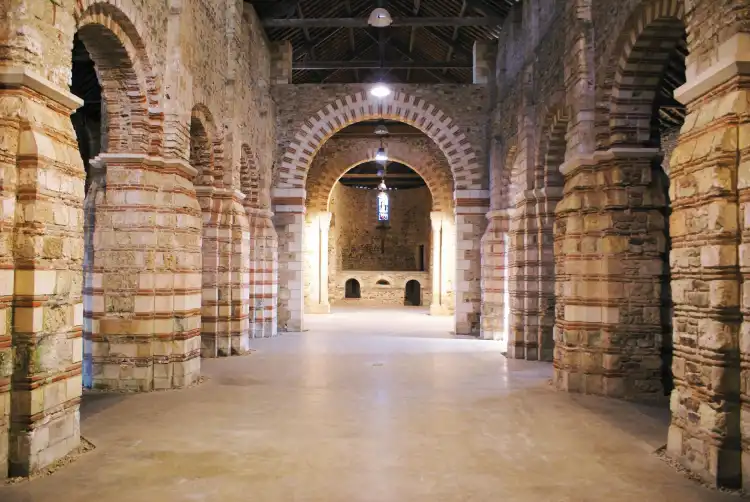 Saint-Philbert-de-Grand-Lieu