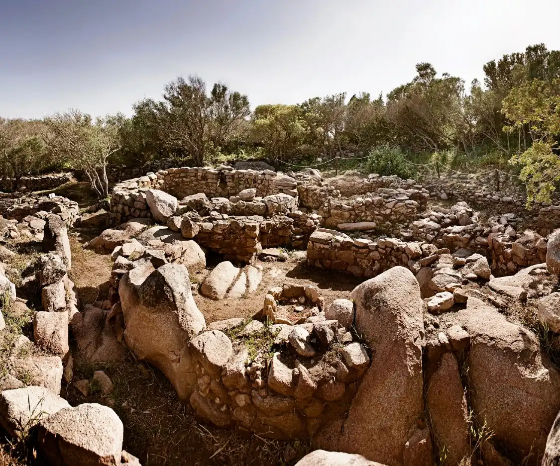 Hôtels à proximité de : Complesso nuragico di Lu Brandali