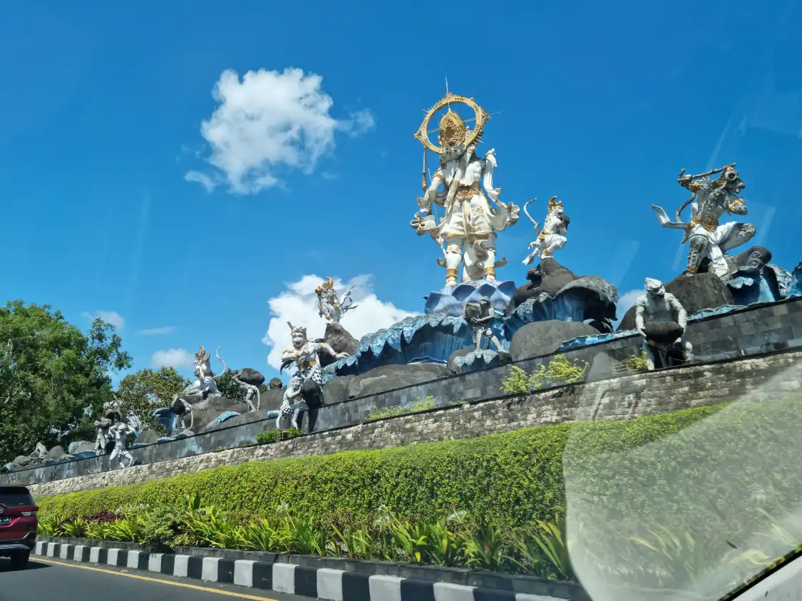 鄰近Titi Banda Statue的酒店