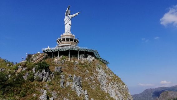 Wisata Religi Buntu Burake