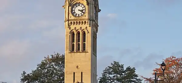 Hotele w: Surbiton