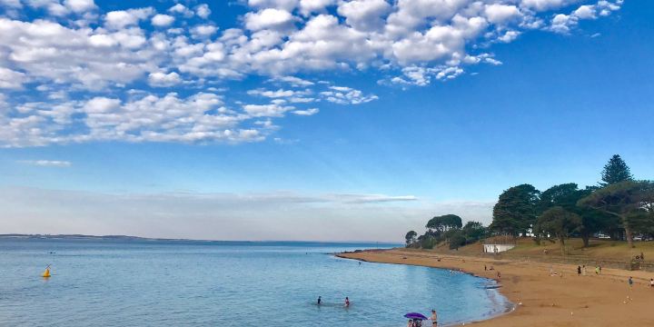 Cowes Beach