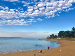 Cowes Beach