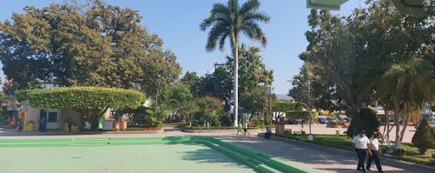 Parque Central Del Triunfo