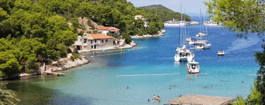 Grandovac Beach