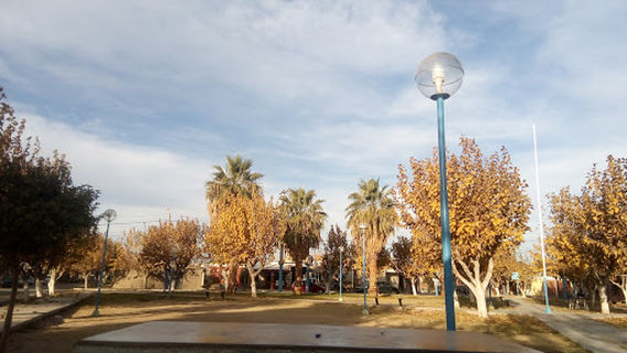 Plaza 15 De Abril