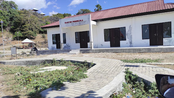 Pantai Tiang Bendera